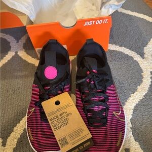 NWT Nike Women's Athletic Shoes - Pink and Black